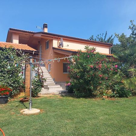 Edensk Vrt Classic!!I Vinkuran Exterior foto