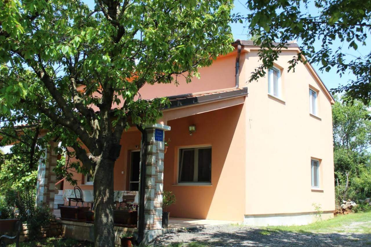 Edensk Vrt Classic!!I Vinkuran Exterior foto